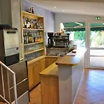 Le Provence Szálloda
