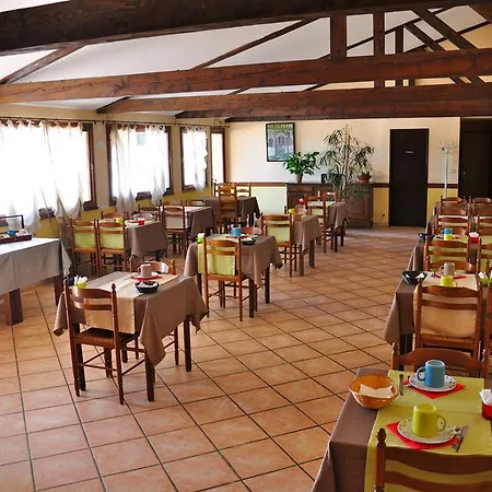 Le Provence Hotel
