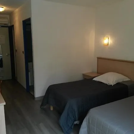 Le Provence Hotel