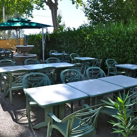 Le Provence Маноск